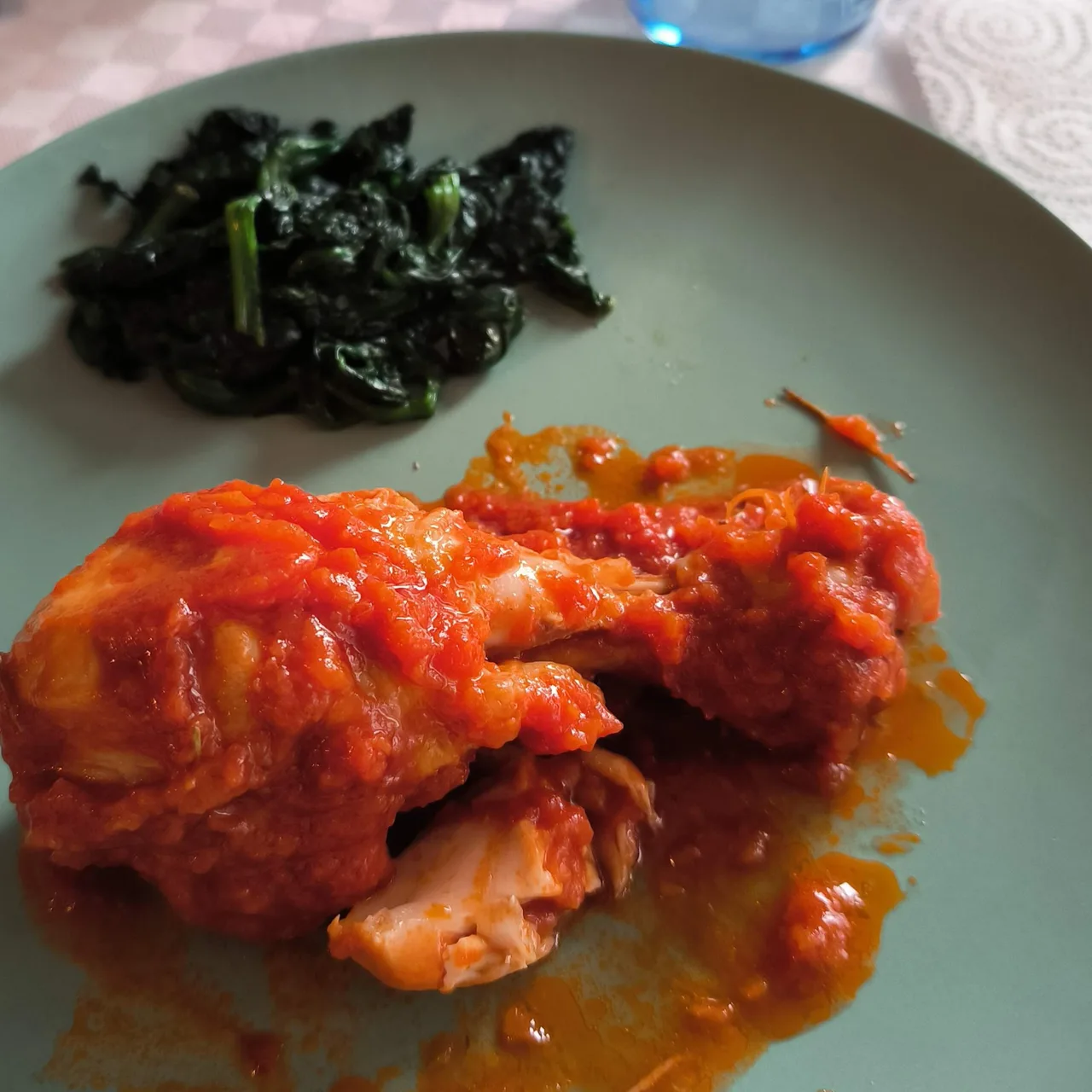 Cosce di pollo in umido